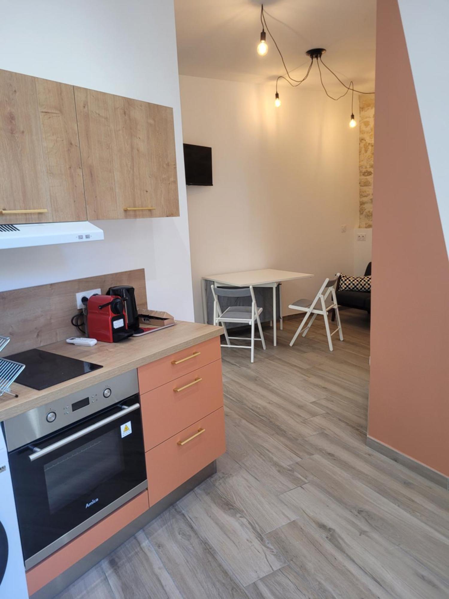 Appartement Secteur Gare Et Place De La Comedie, Wifi & Climatisation มงต์เปอลิเยร์ ภายนอก รูปภาพ