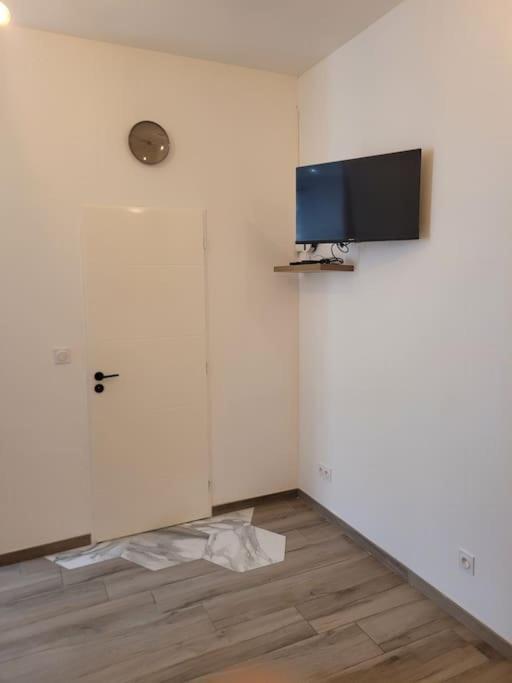 Appartement Secteur Gare Et Place De La Comedie, Wifi & Climatisation มงต์เปอลิเยร์ ภายนอก รูปภาพ