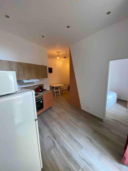 Appartement Secteur Gare Et Place De La Comedie, Wifi & Climatisation มงต์เปอลิเยร์ ภายนอก รูปภาพ